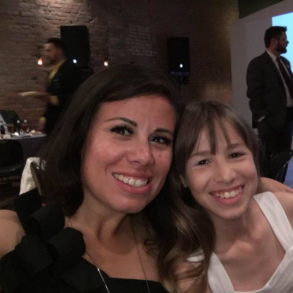 Meet your Posher, Helen